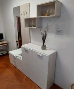predsoba ALPLES Center - ODPRODAJA EKSPONATA